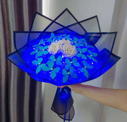 Kelebek buketi : aşkın ve zarafetin simgesi